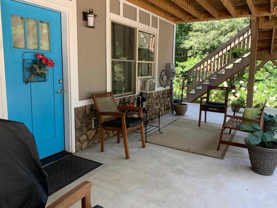 Bluebirds Nest 10 Min To Avl Biltmore Hot Tub Cont Bkfst Sparkling Water Asheville Esterno foto